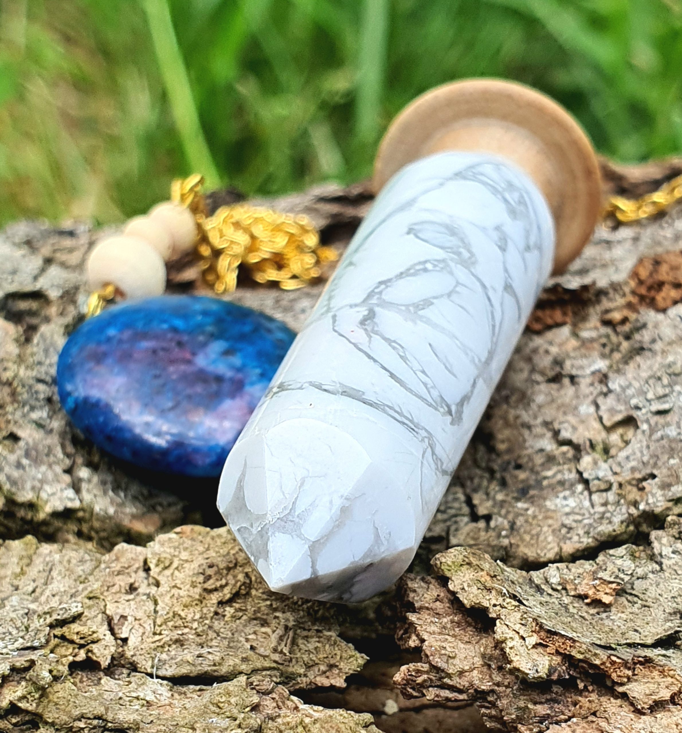 Bois de hêtre et howlite – Image 2