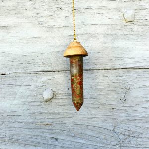 Unakite et bois de houx