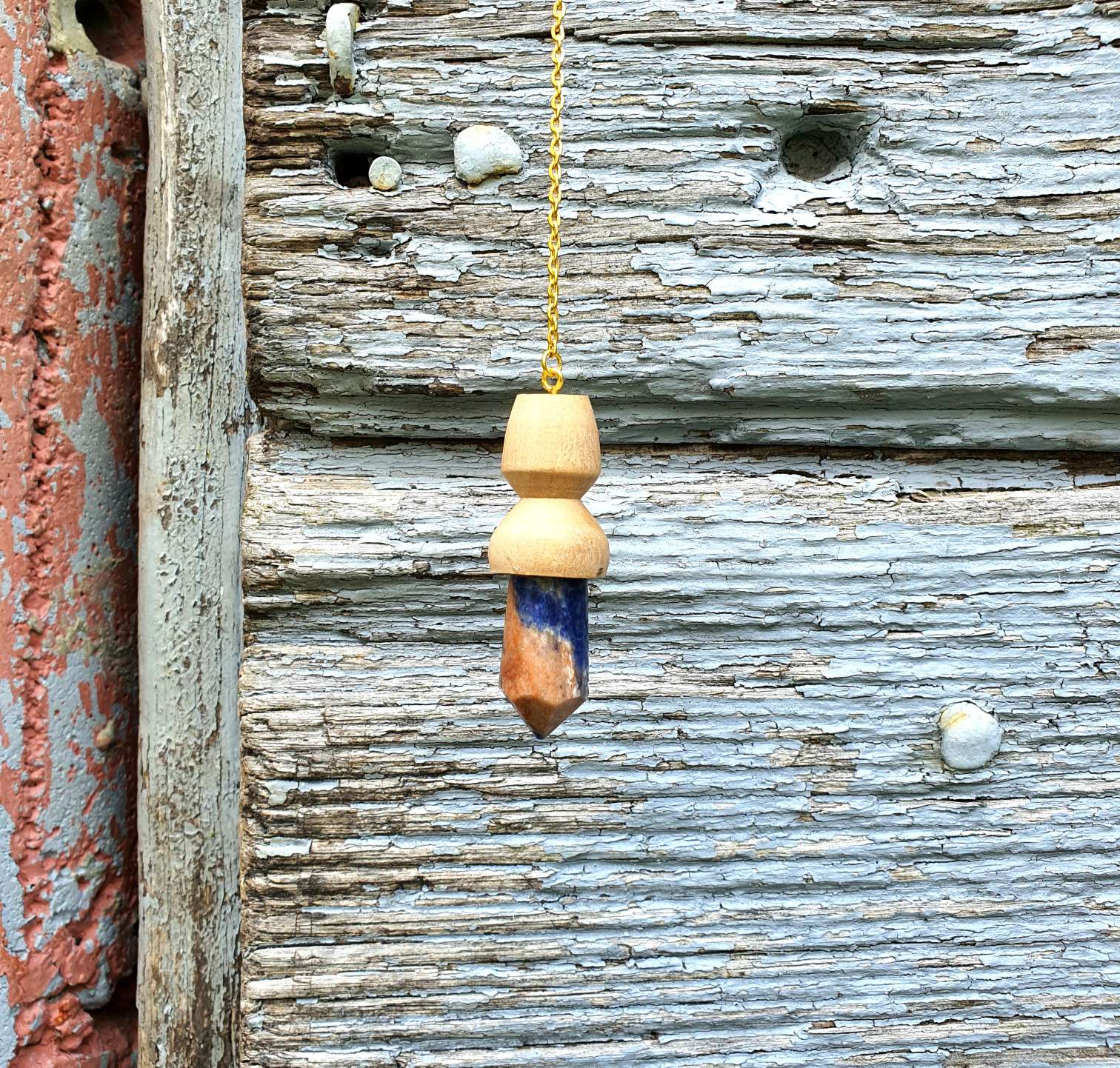 Bois de poirier et sodalite orange