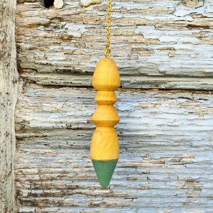 Pendule artisanal en bois et pierre - buis et aventurine