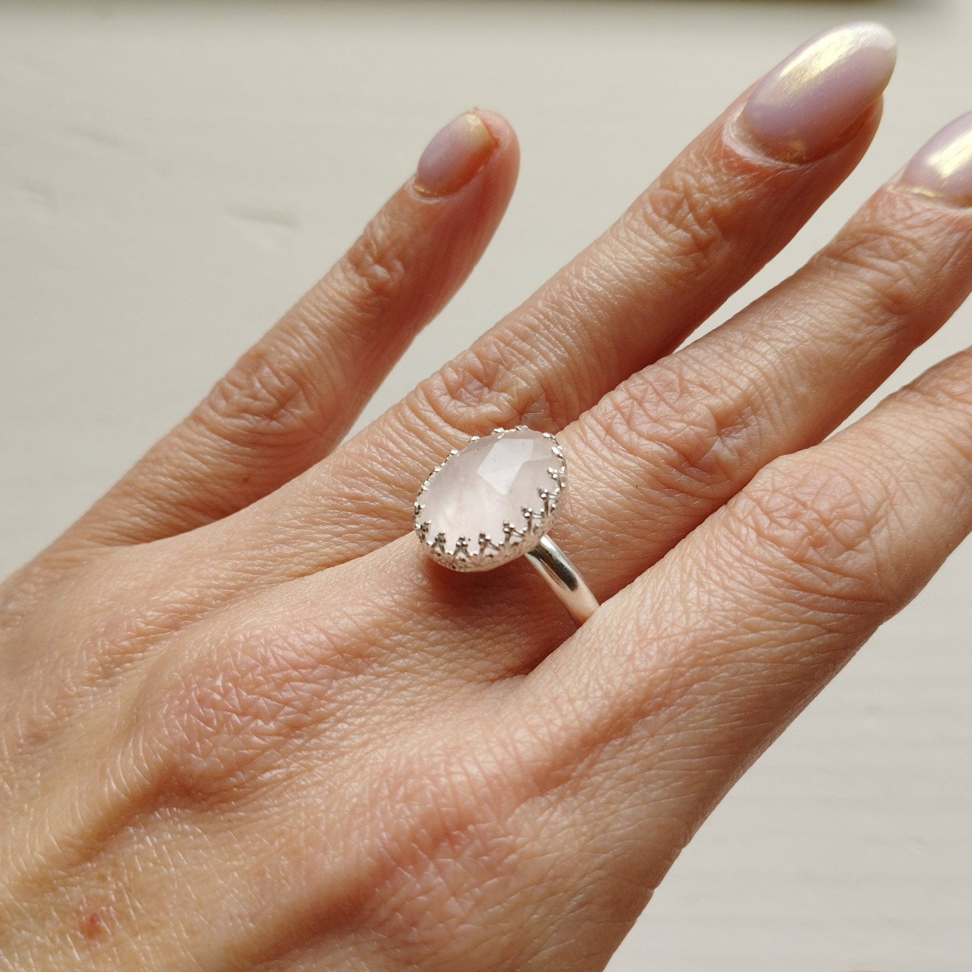 Bague artisanale en quartz rose et argent sterling 925 – Image 4