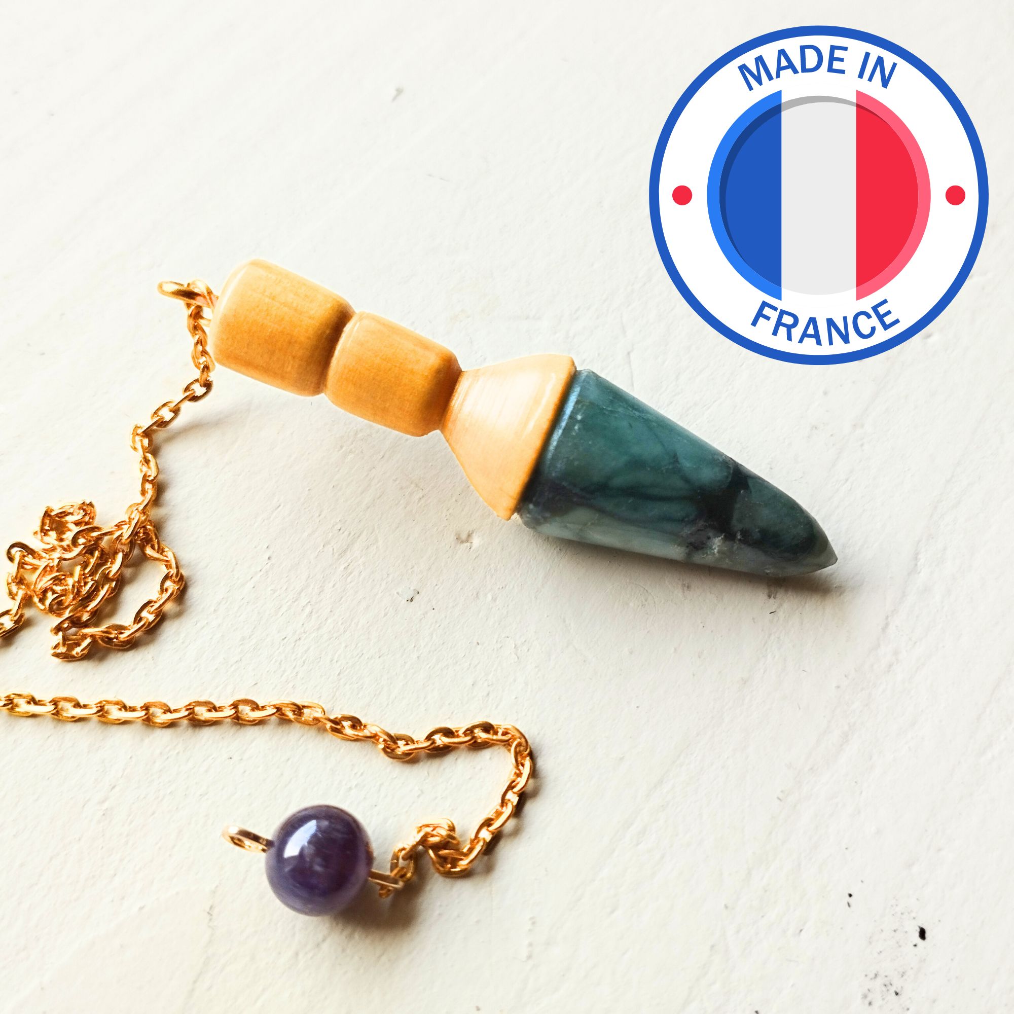 RARE ET PRÉCIEUX - Émeraude – Image 3