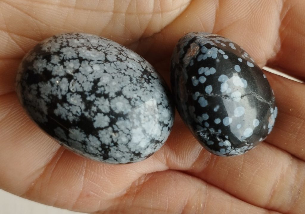 vertus et bienfaits de l'obsidienne flocon de neige