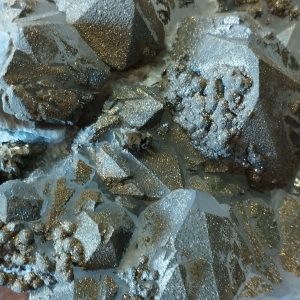 pyrite sur quartz
