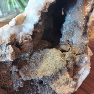 RARE - Géode de quartz hématoïde