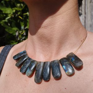 Collier labradorite