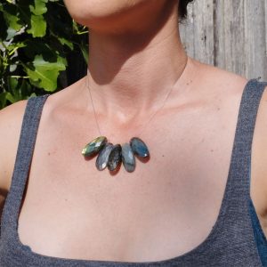 Collier labradorite