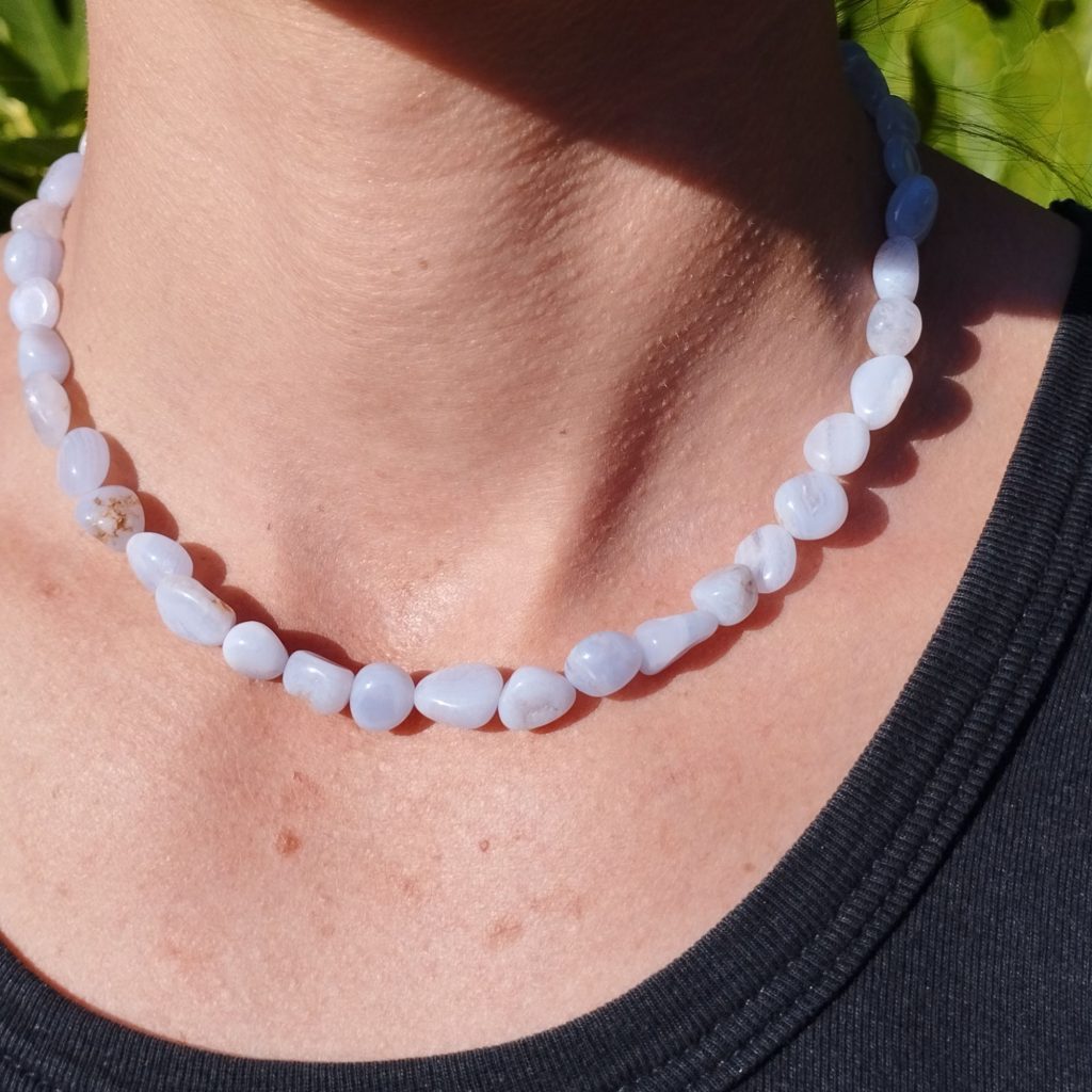 Collier Agate dentelle bleue