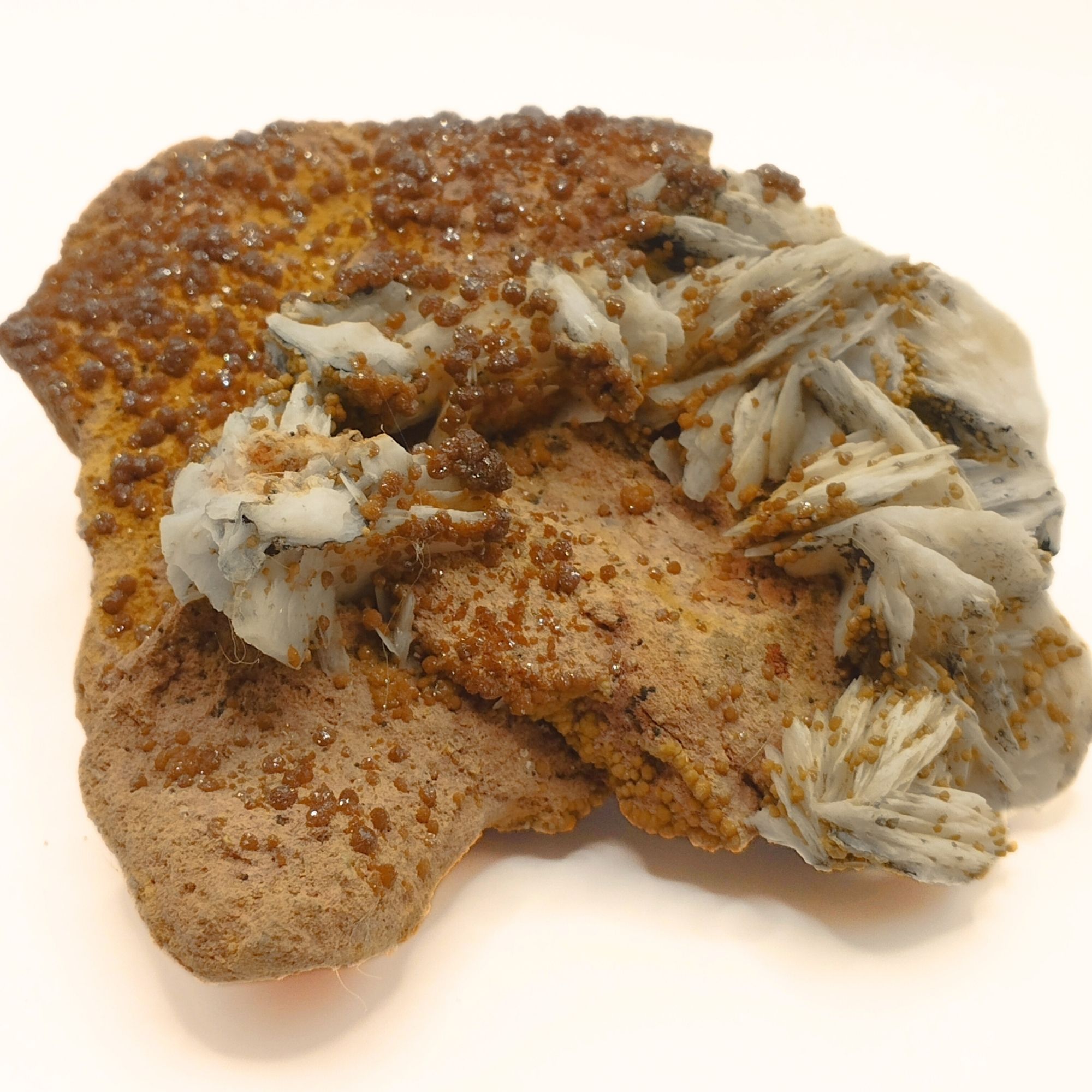 Vanadinite et Baryte du Maroc