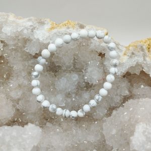 bracelet howlite