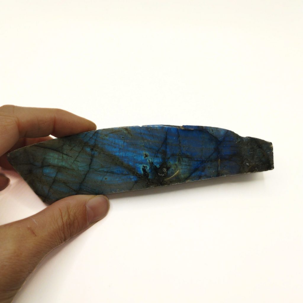 labradorite bleue