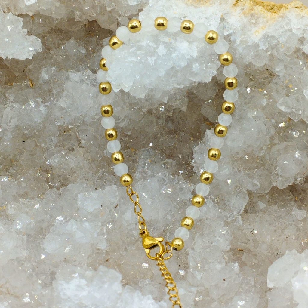 bracelet quartz laiteux