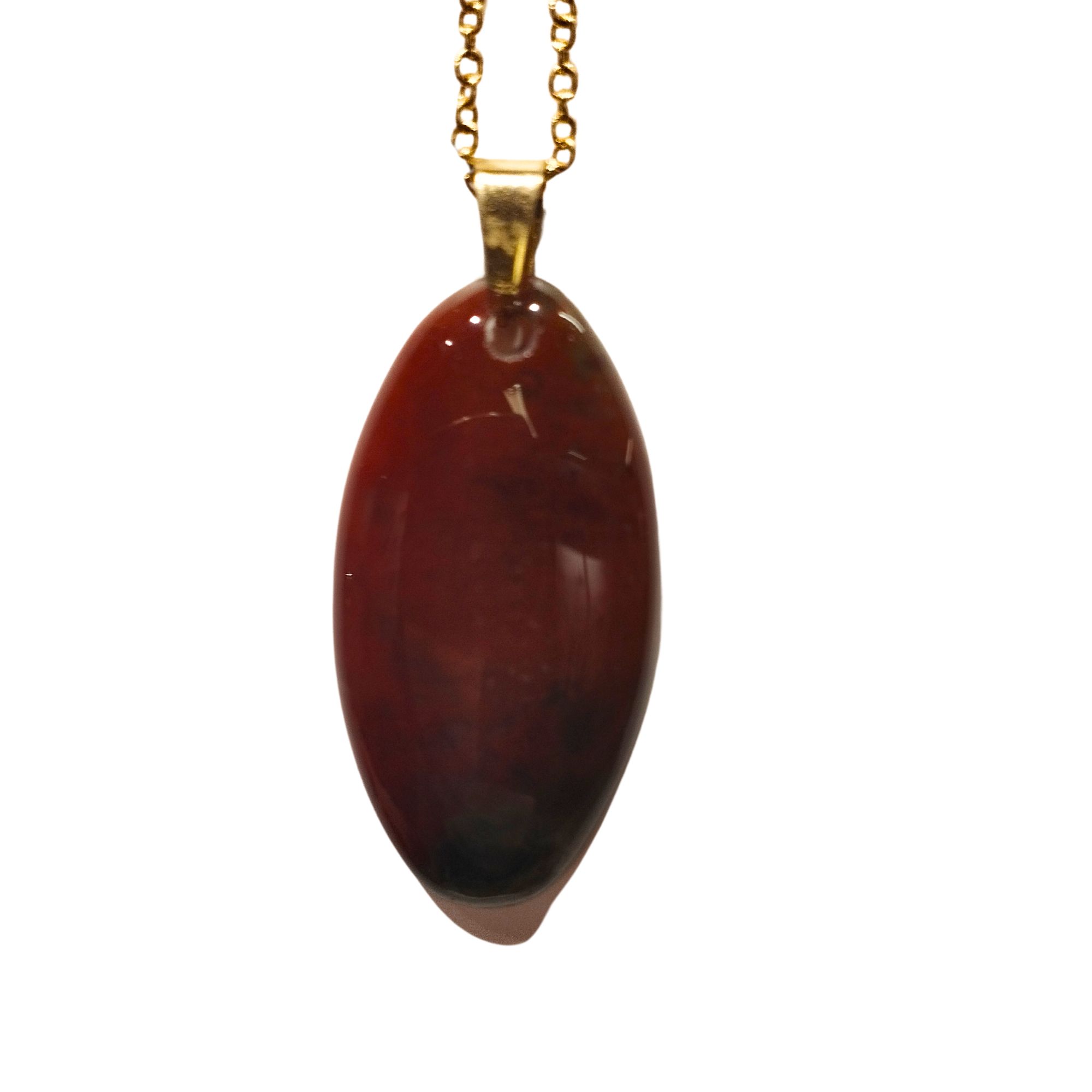 pendentif jaspe héliotrope (sang de dragon)