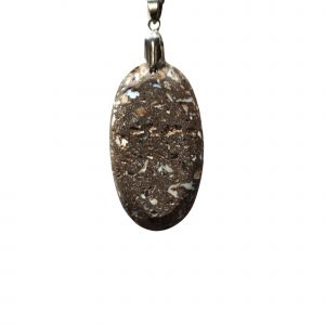 pendentif en opale boulder de Murat (Cantal)