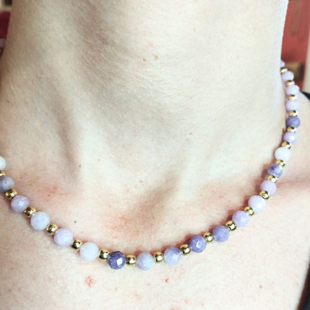 collier sugilite