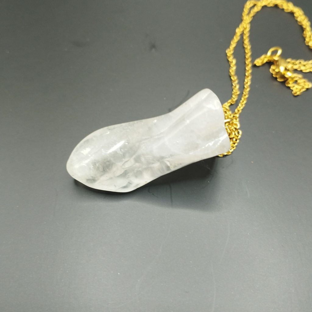 pendentif cristal de roche