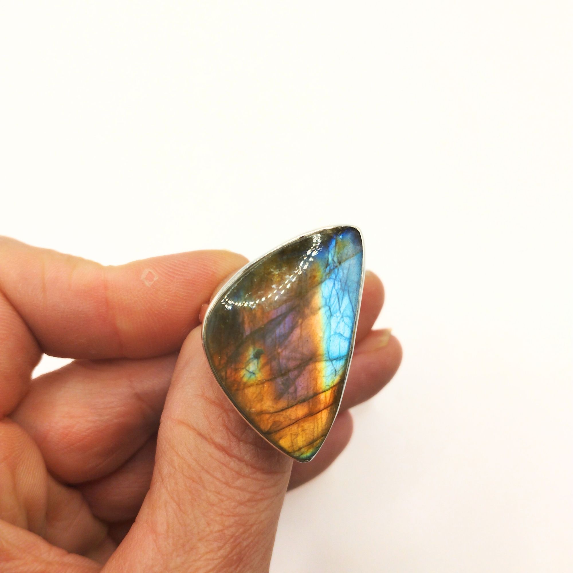 bague artisanale argent et labradorite