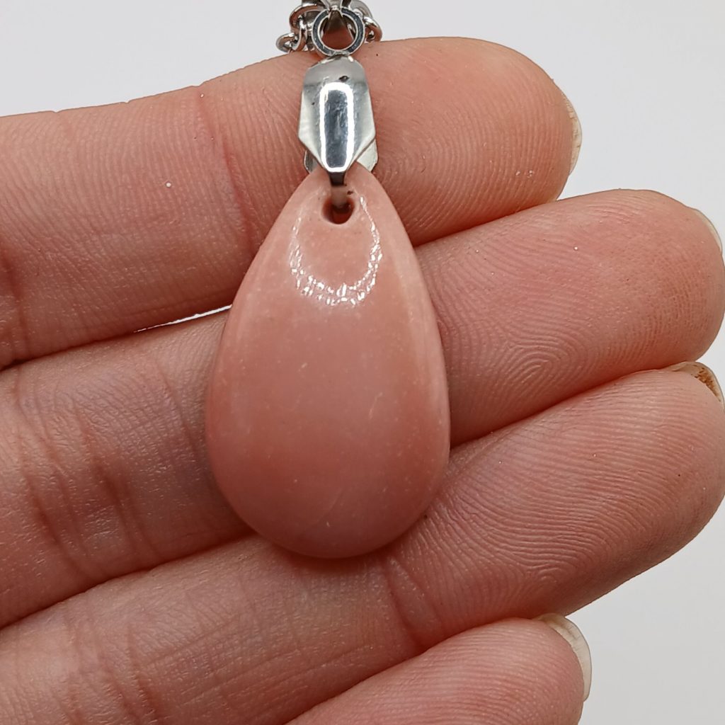 pendentif opale rose