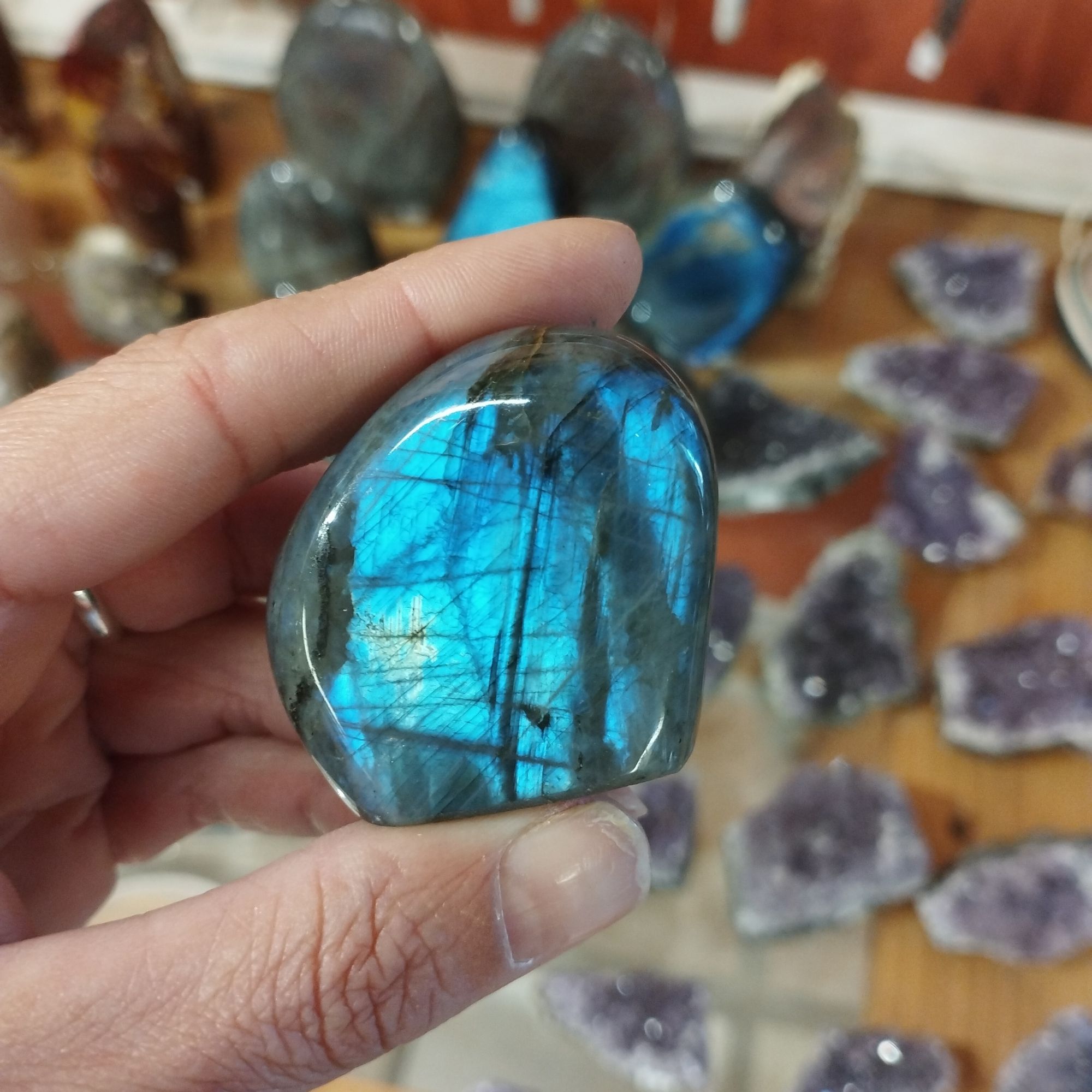 forme libre labradorite bleue