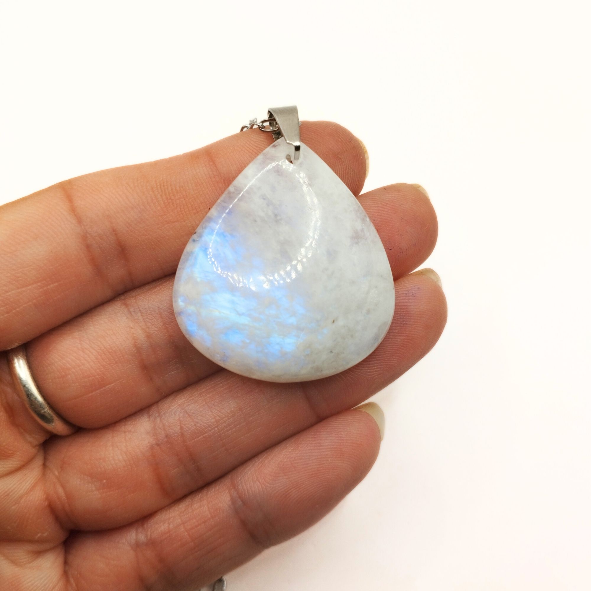 pendentif pierre de lune