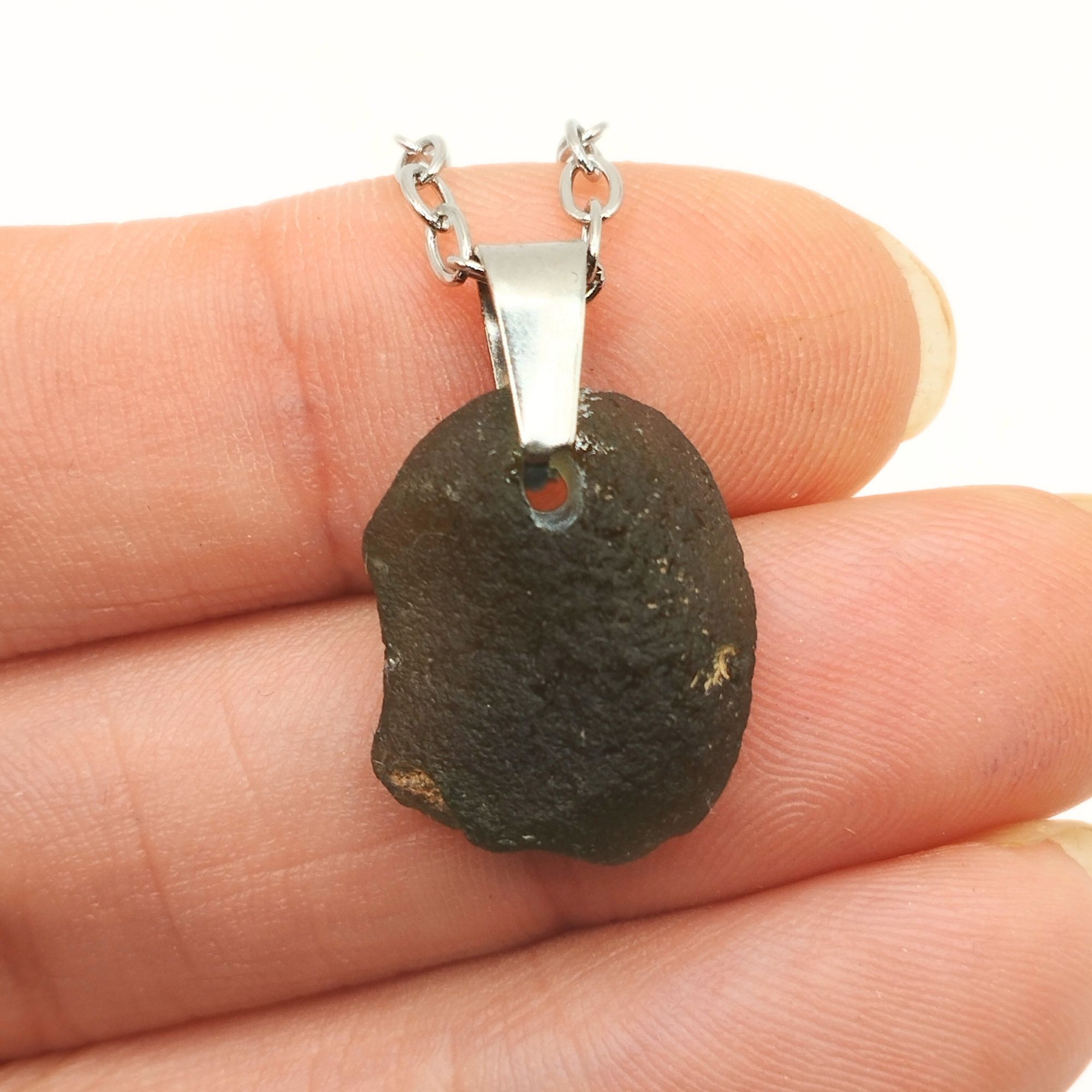 pendentif moldavite