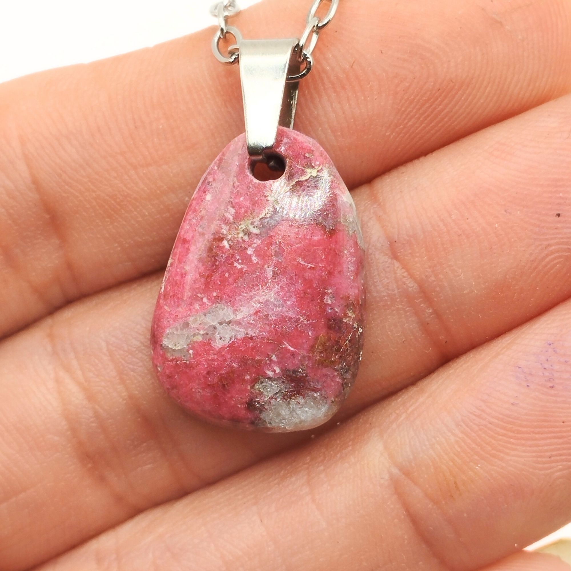 pendentif thulite